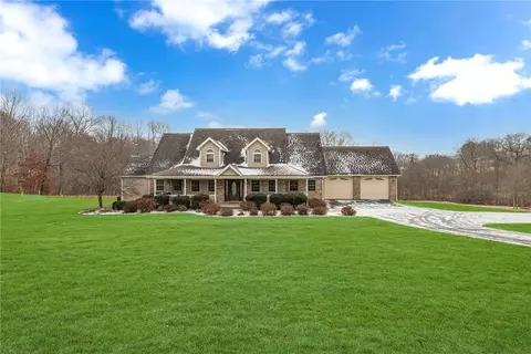 824 Old Millcreek Rd, Hookstown, PA 15050
