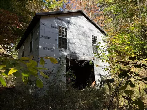 Tbd Dutch Run Road, Waynesburg, PA 15370