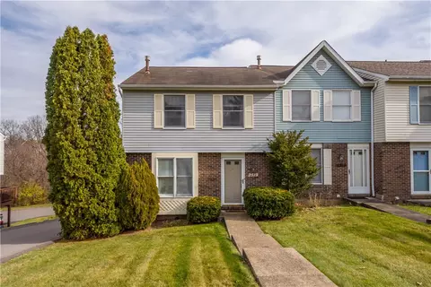 2519 Hawthorne Dr, Oakdale, PA 15071