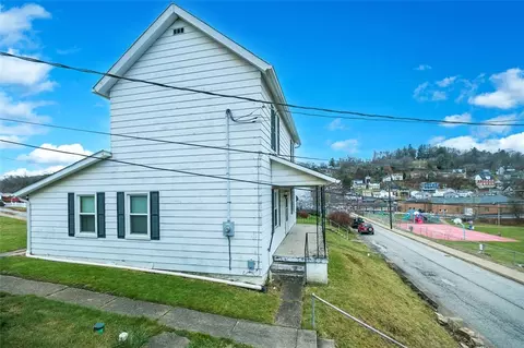 2793 Italy Rd, Export, PA 15632 photo 3