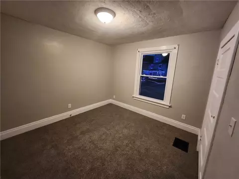 131 E Adams Ave, Vandergrift, PA 15690 photo 18