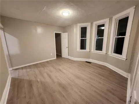 131 E Adams Ave, Vandergrift, PA 15690 photo 10