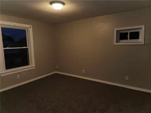 131 E Adams Ave, Vandergrift, PA 15690 photo 15