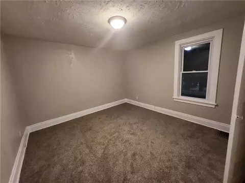131 E Adams Ave, Vandergrift, PA 15690 photo 13