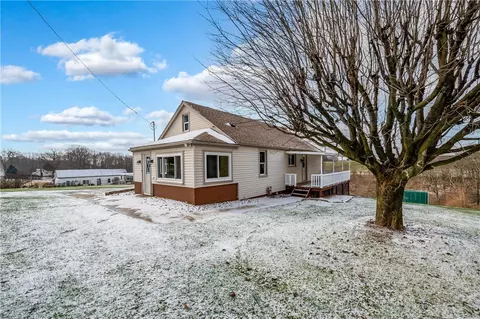 2114 Highland Dr, Butler, PA 16002