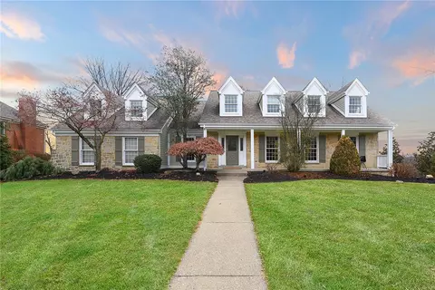 1359 Oak Ledge Ct, Pittsburgh, PA 15241