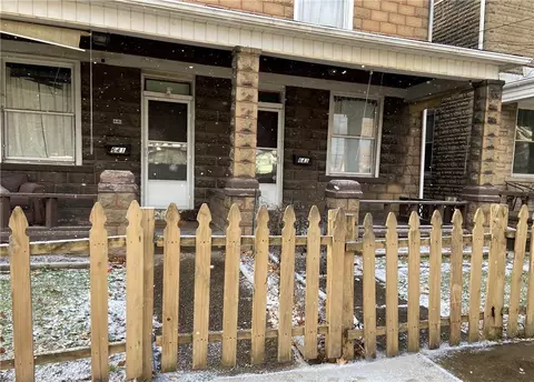 641-643 Bell St, New Kensington, PA 15068