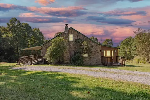 180 Hellein School Rd, Acme, PA 15610