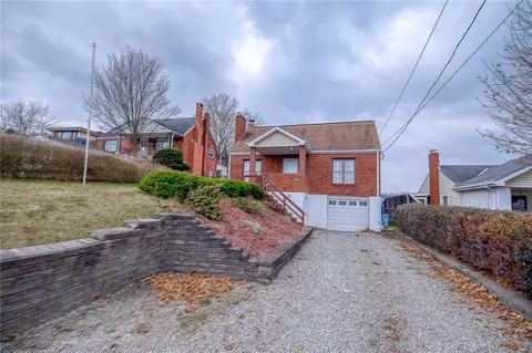 1139 State Route 885, Clairton, PA 15025