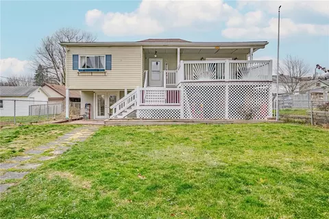 2913 State St, White Oak, PA 15131