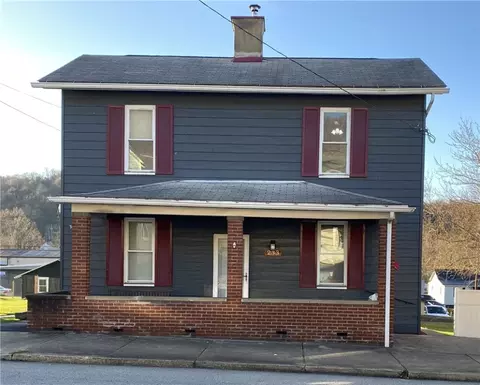 233 N Water St, West Newton, PA 15089