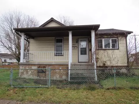 906 Hill St, Belle Vernon, PA 15012