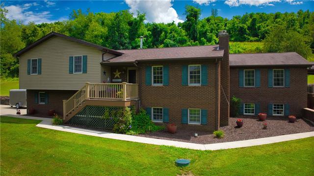 270 Old Post Rd, Prosperity, PA 15329