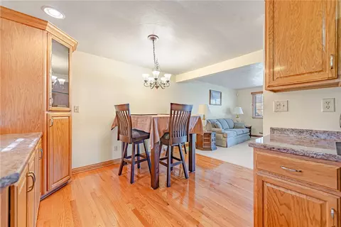 10 Concord Dr, Irwin, PA 15642 photo 6