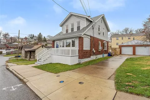 326 Bellbrook St, Pittsburgh, PA 15226