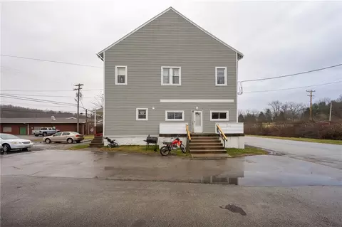 1100 Karns Ave, Latrobe, PA 15650