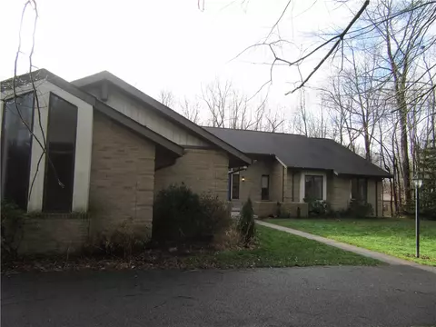 414 Klein Rd, Zelienople, PA 16063