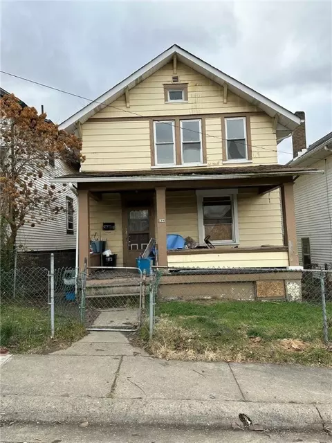 108 Mccandless St, Arnold, PA 15068