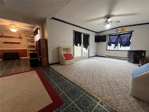 117 E 2nd St, Gray, PA 15544 photo 12