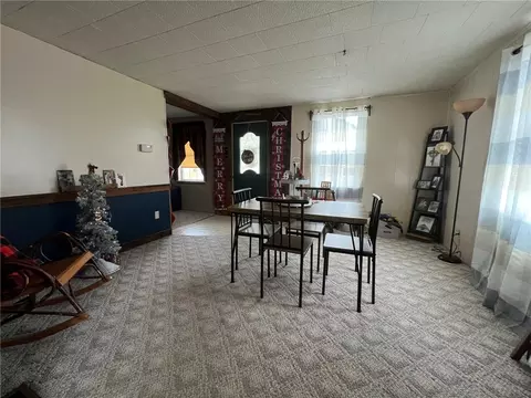 117 E 2nd St, Gray, PA 15544 photo 5