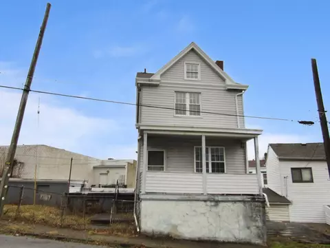 132 Amanda Ave, Pittsburgh, PA 15210