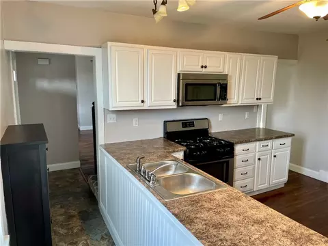 765 Main St, Irwin, PA 15642 photo 19