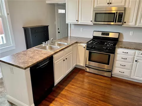765 Main St, Irwin, PA 15642 photo 16