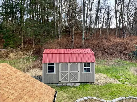 765 Main St, Irwin, PA 15642 photo 11