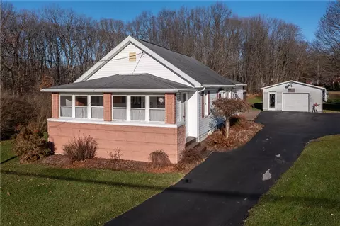 84 Donation Rd, Greenville, PA 16125