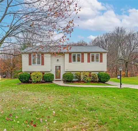 240 Partridge Run, Gibsonia, PA 15044