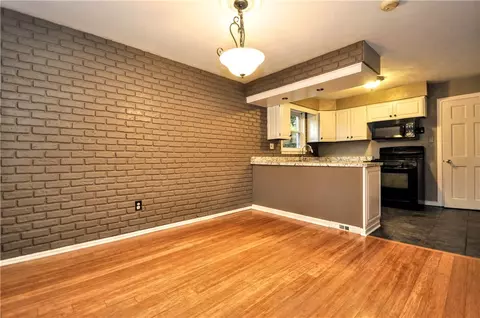 4705 E Willock Rd, Pittsburgh, PA 15227 photo 29