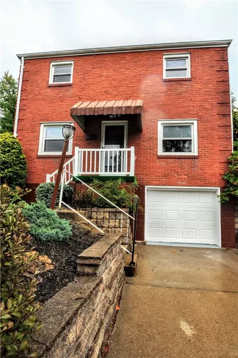 4705 E Willock Rd, Pittsburgh, PA 15227 photo 2