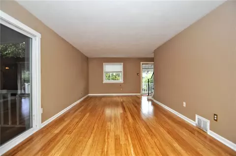 4705 E Willock Rd, Pittsburgh, PA 15227 photo 22