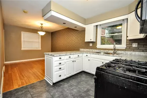 4705 E Willock Rd, Pittsburgh, PA 15227 photo 35