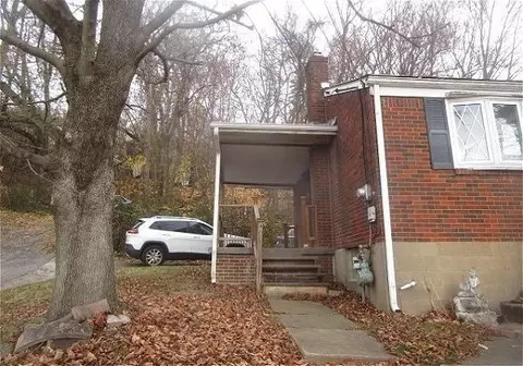 329 Beaver Ave, Midland, PA 15059