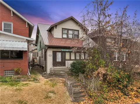 1310 Orchard Ave, New Kensington, PA 15068