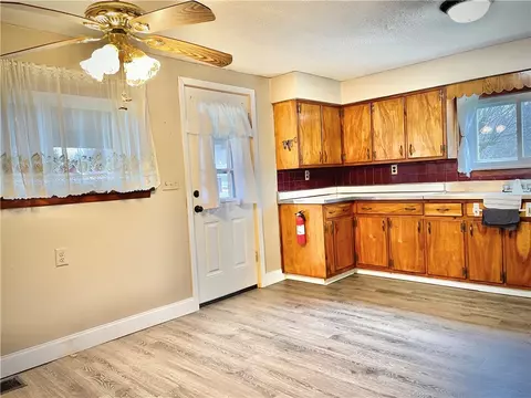 643 Reesedale Rd, Adrian, PA 16210 photo 6
