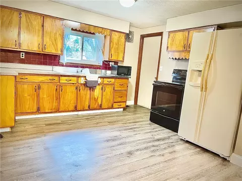 643 Reesedale Rd, Adrian, PA 16210 photo 7