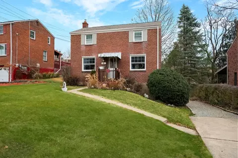 913 Stevendale Dr, Pittsburgh, PA 15221
