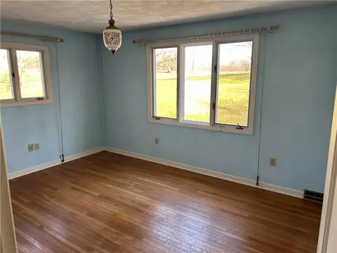 2094 Dime Rd, Vandergrift, PA 15690 photo 18