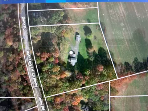 2094 Dime Rd, Vandergrift, PA 15690 photo 13