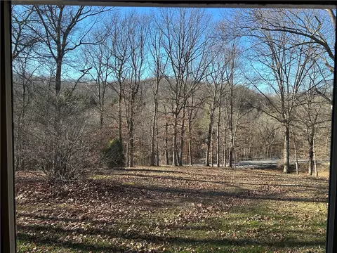 2094 Dime Rd, Vandergrift, PA 15690 photo 12
