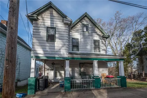 57 Aylesworth Ave, Washington, PA 15301