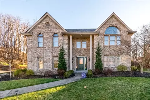 7111 Bennington Woods Dr, Pittsburgh, PA 15237