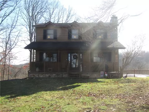 204 Castile Ridge Rd, Marianna, PA 15345