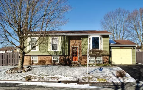 15 Independence Rd, Avella, PA 15312