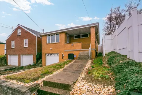1720 Myer Ave, Mckeesport, PA 15133