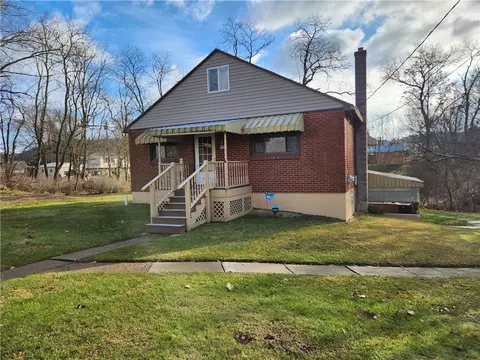 1214 Center Ave, North Apollo, PA 15673