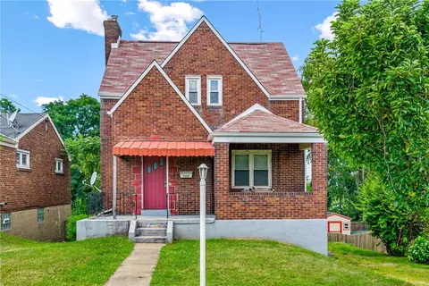 705 Maple St, West Mifflin, PA 15122