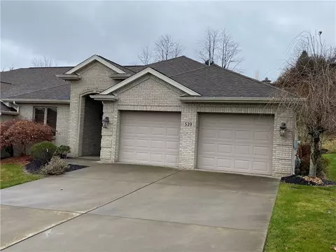 539 Westminster Dr, North Huntingdon, PA 15642